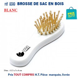 BROSSE DE SAC EN BOIS REF 8300 8300 DIVERS : BROSSES - PEIGNES - VAPORISATEURS  2,55 €